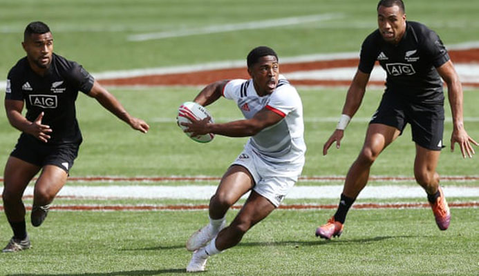  Kevon Williams makes a run against New Zealand at the Hamilton Sevens. Photograph: Anthony Au-Yeung/Getty Images
